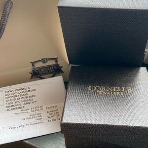 Diamond tennis bracelet